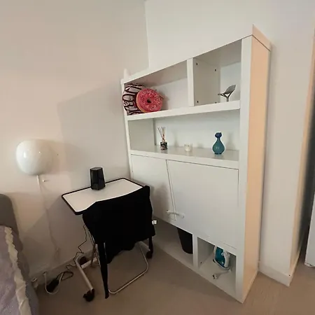 The Olympic In Host Female Guests Only Homestay *