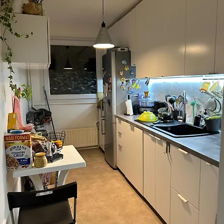 Homestay The Olympic In Host Female Guests Only Paris